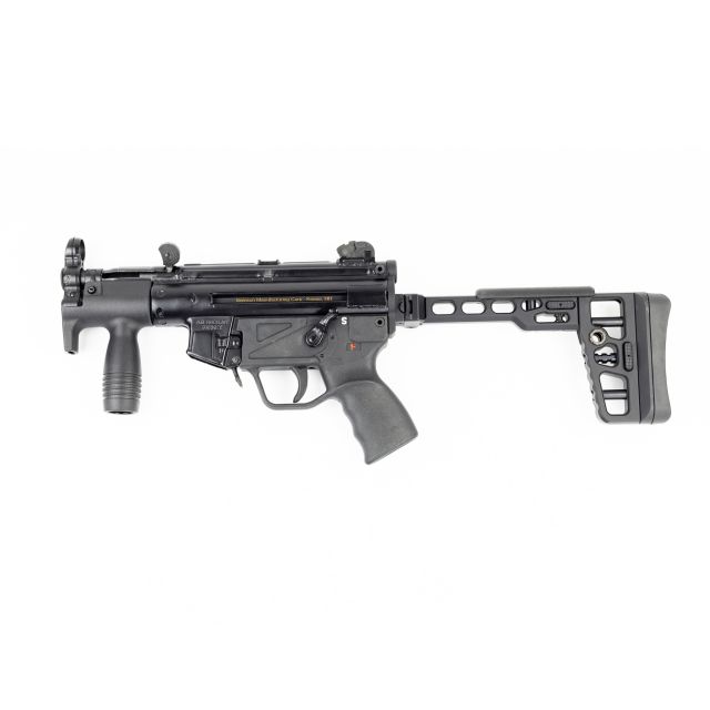 適当な価格 The Endcap Integrated MP5K With S.A.S トイガン